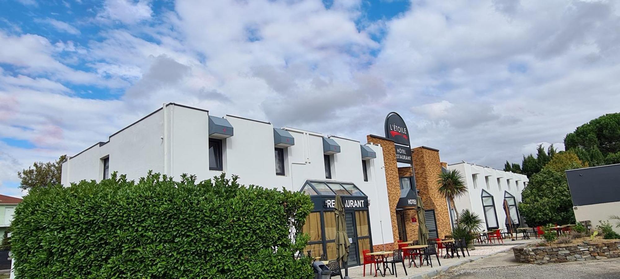 Hotel L'Etoile Aeroport - A61 Carcassonne Exterior foto
